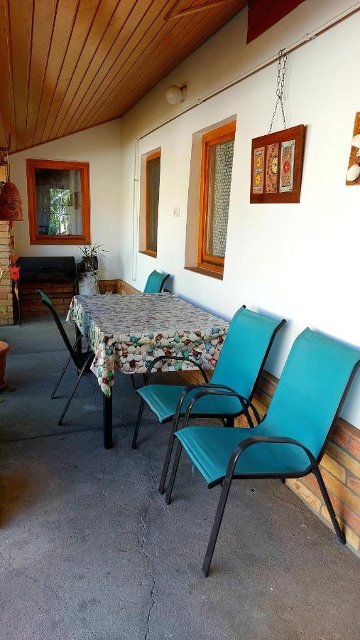 Mandula Apartman Szeged Bagian luar foto